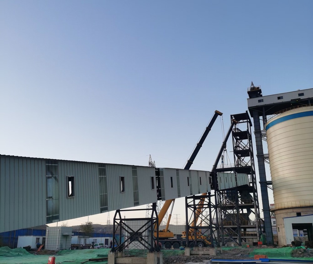 陜煤建設(shè)天工公司土建第二十五項目部：細(xì)化“人、材、機(jī)”管理，助力棧橋順利吊裝