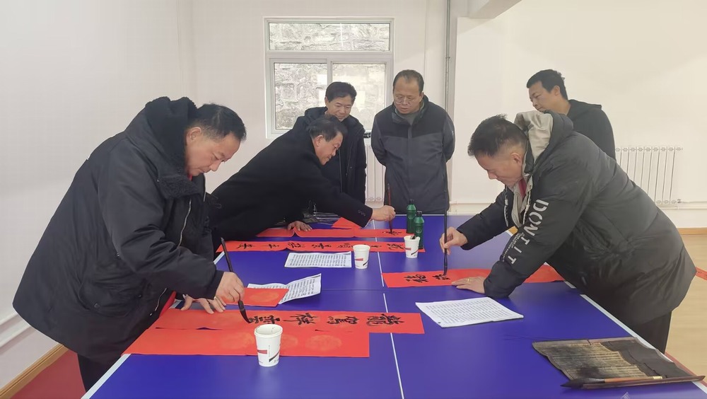 陜煤建設(shè)銅煤公司開展“新春送溫暖”系列活動(dòng)