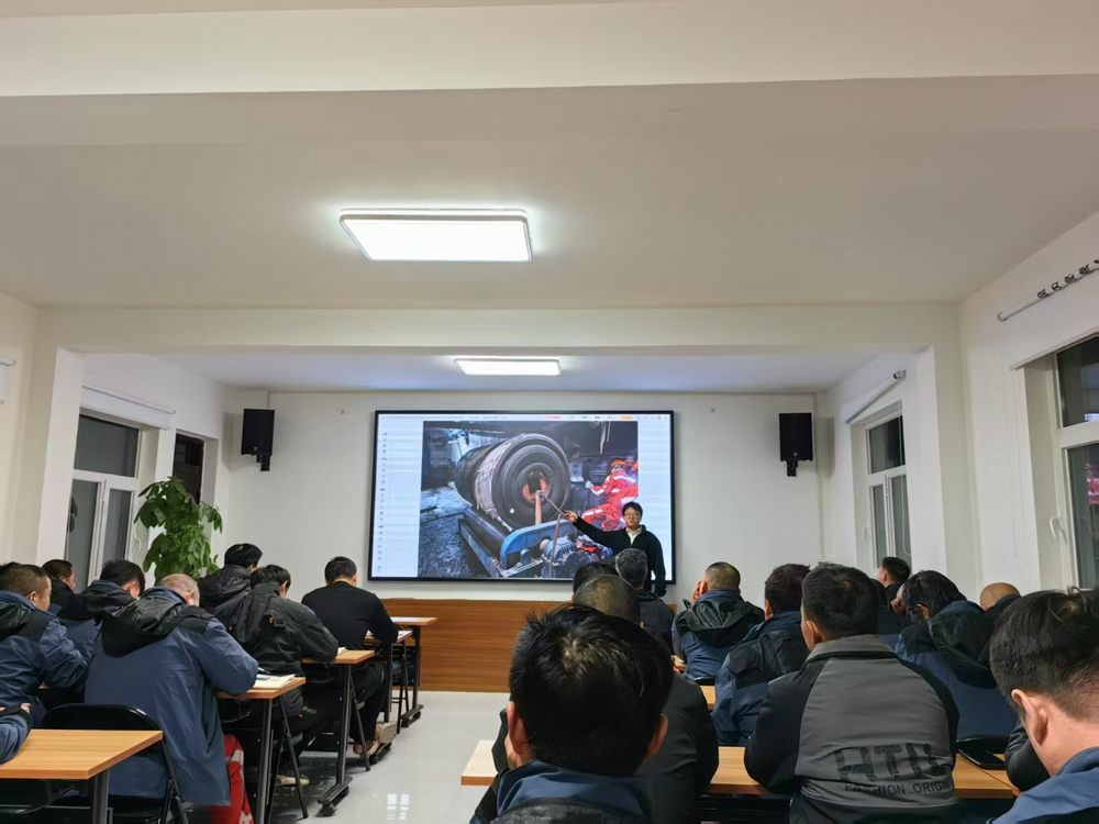 陜煤建設(shè)機(jī)電安裝公司曹家灘項(xiàng)目部：專培強(qiáng)安，筑牢根基