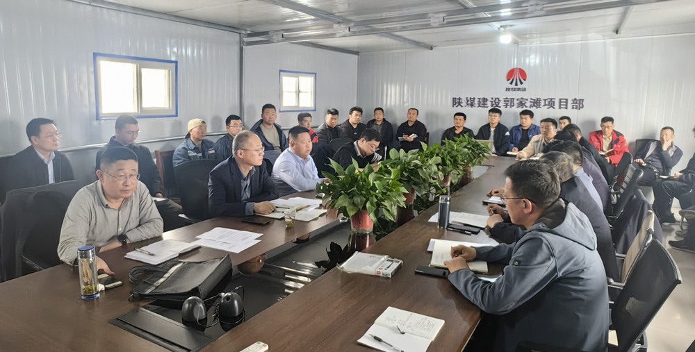 趙敬凱、劉保江到郭家灘項(xiàng)目檢查指導(dǎo)工作