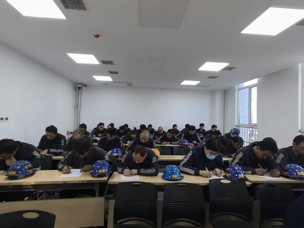 陜煤建設(shè)洗選煤運營公司紅柳林洗煤廠項目部：撬動人才引領(lǐng)“新引擎，賦能現(xiàn)場管理“譜新篇”