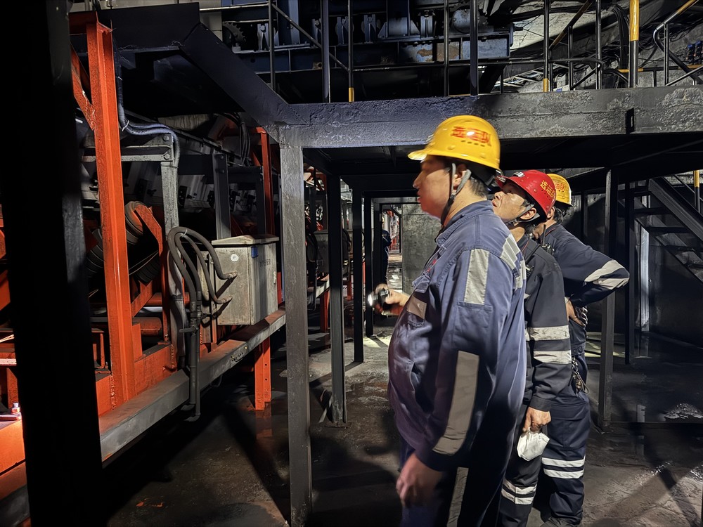 陜煤建設洗選煤運營公司澄合山陽運營項目部：熱血洋溢“戰(zhàn)”五一，堅守崗位顯擔當