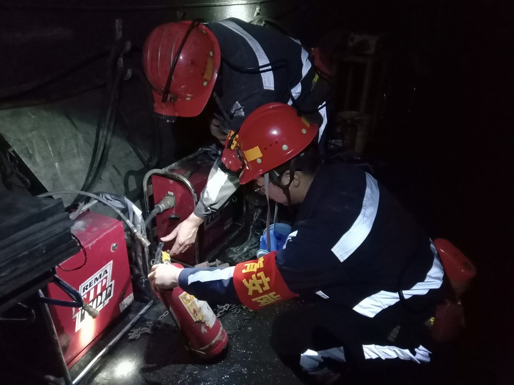 陜煤建設(shè)韓城分公司張家峁項目部：堅守詮釋擔(dān)當(dāng) 點(diǎn)亮勞動之光