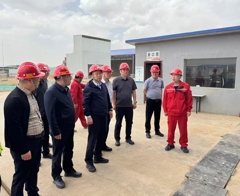 王軍勝深入陜煤建設(shè)礦建三公司紅柳林項目部檢查指導(dǎo)工作