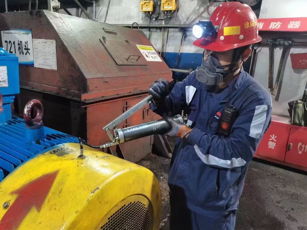 陜煤建設(shè)洗選煤運(yùn)營(yíng)公司檸條塔運(yùn)營(yíng)項(xiàng)目部：下好電氣安全“先手棋”，織密隱患排查“防護(hù)網(wǎng)”