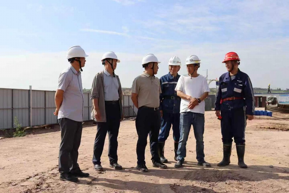 平莊煤業(yè)黨委書記、董事長杜善周深入天工公司礦建項目檢查指導(dǎo)