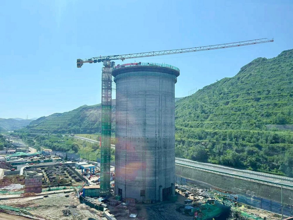 “白加黑”拼出硬核答卷！