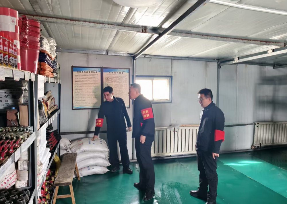 煤礦運(yùn)營(yíng)服務(wù)分公司：以“三防”之力，迎戰(zhàn)極寒冬日，筑牢安全溫暖防線