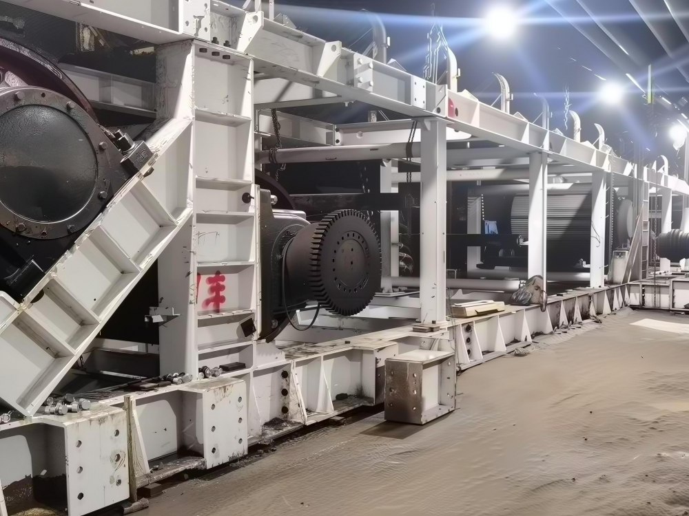 陜煤建設(shè)機(jī)電安裝公司小保當(dāng)項目部順利完成帶式輸送機(jī)關(guān)鍵節(jié)點(diǎn)安裝工作