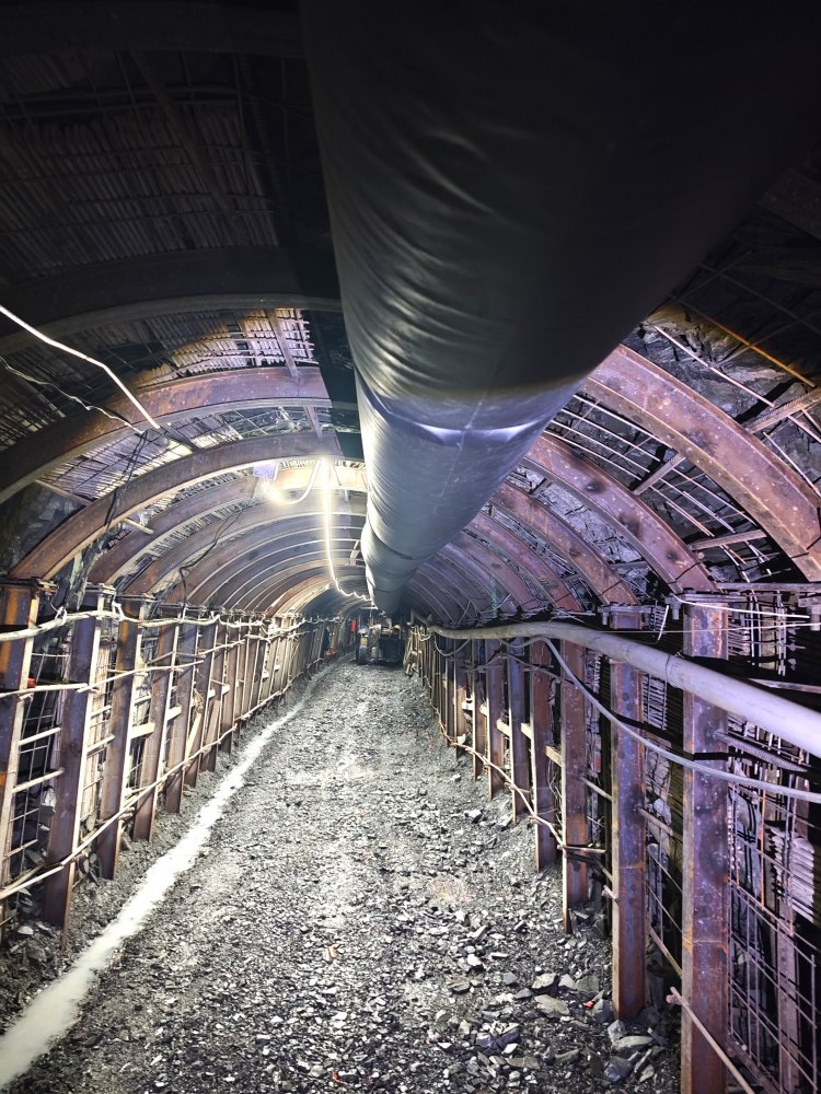 攻堅(jiān)克難保安全 實(shí)干篤行促發(fā)展