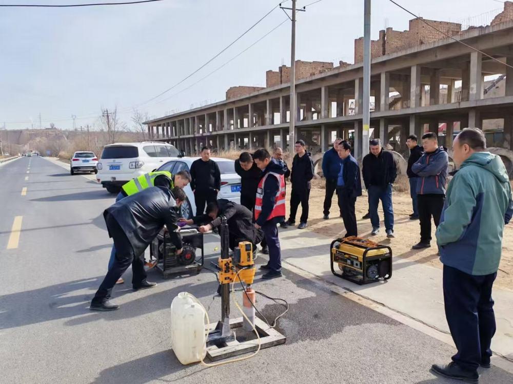 陜煤建設(shè)榆林公司承建的榆神熱電至南七路供熱管網(wǎng)工程N2標(biāo)段順利通過竣工驗收